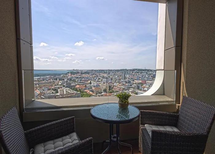 Skau Sky Park By Zaha Hadid 22 Floor 1 Tower Panoramic View Free Parking شقة براتسيلافا